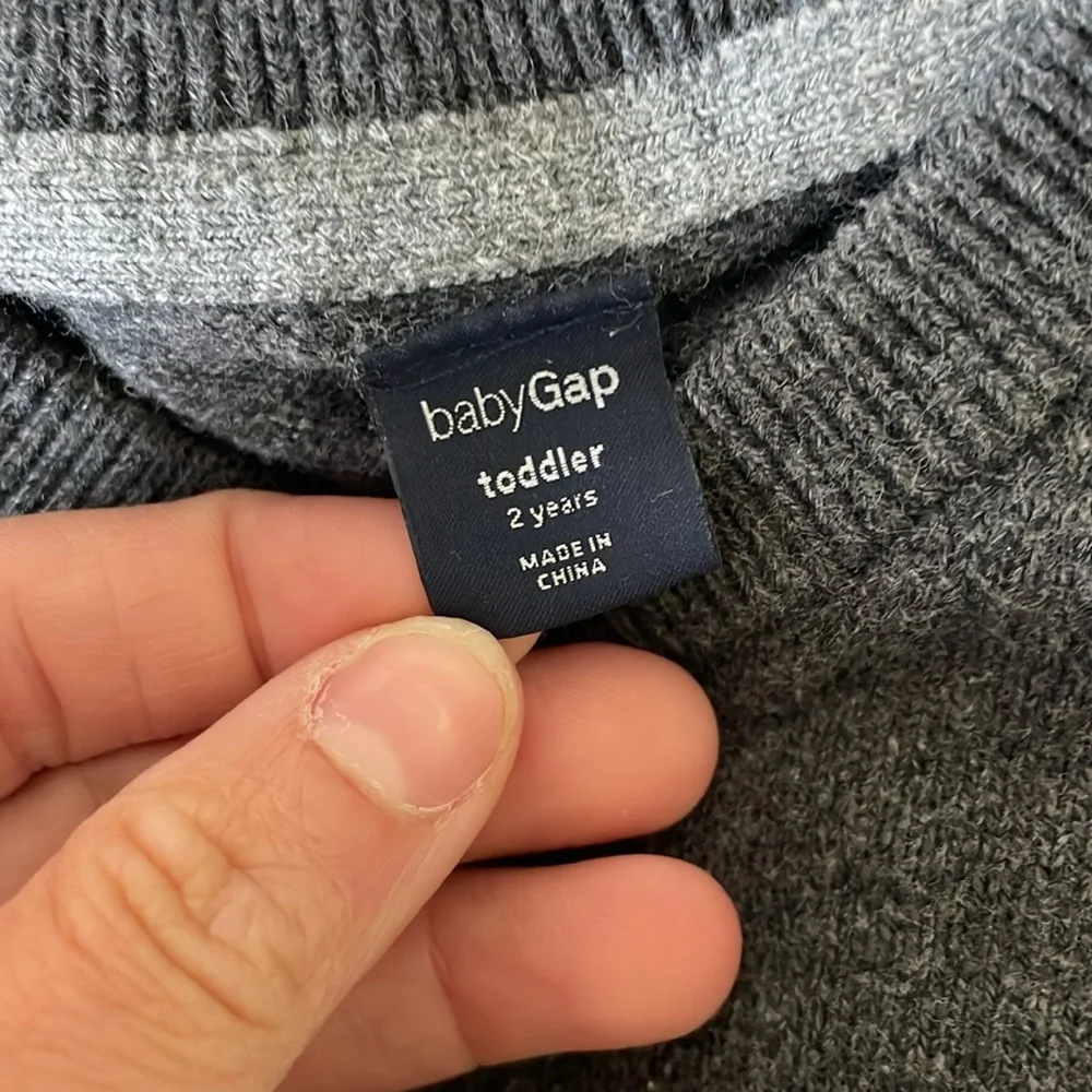 Baby Gap Sweater - Picture 2 of 4